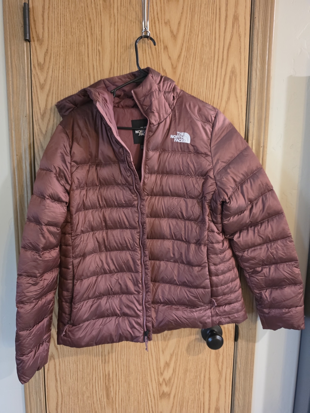 The North Face Women’s Lightweight Insulated Puffer Jacket - Mauve